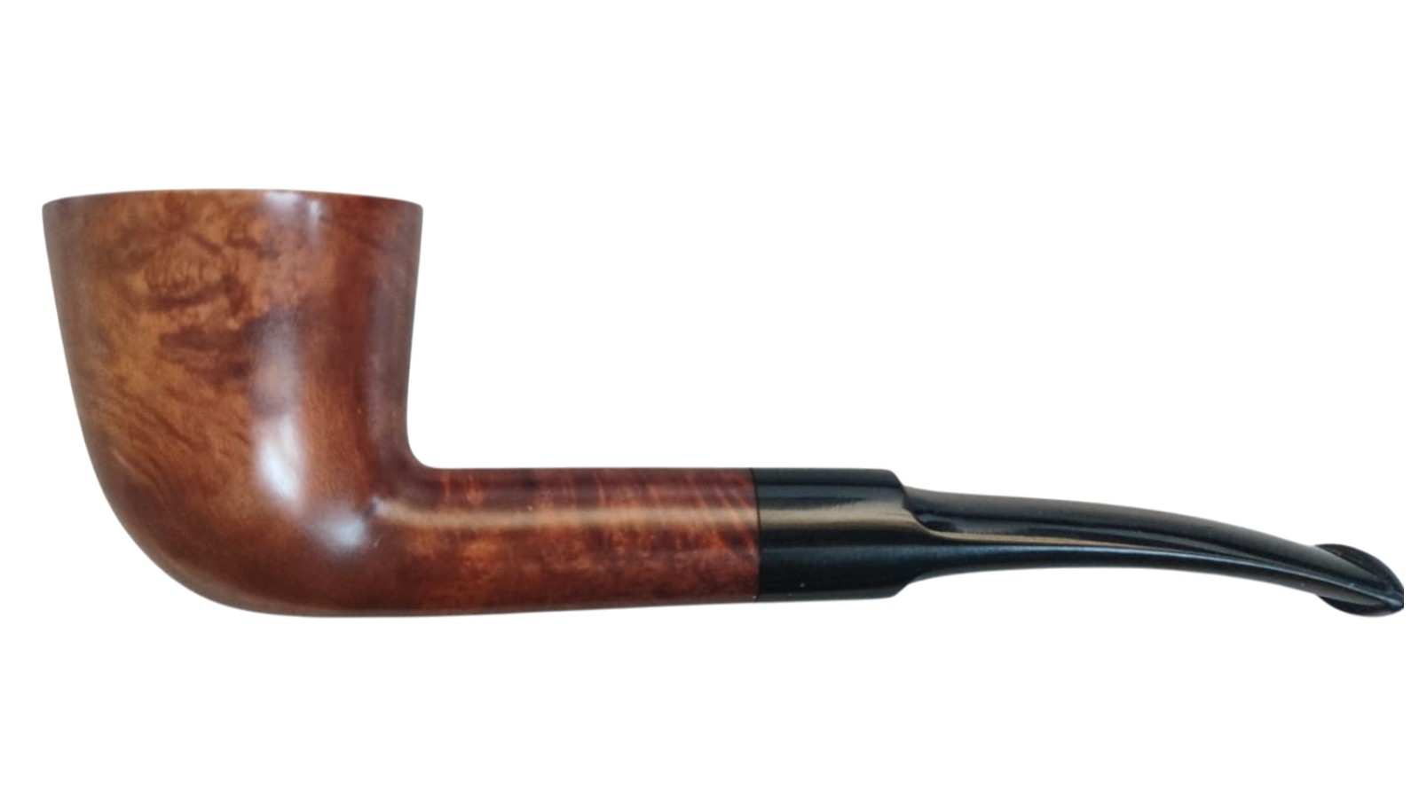מקטרת Briar Smooth Line – קלאסיקה איטלקית בעיצוב חלק