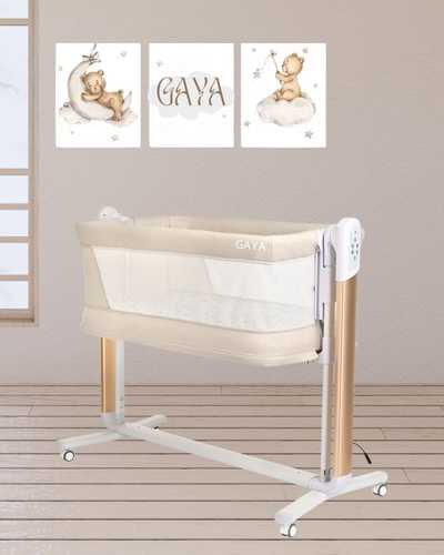 עריסת GAYA – עריסה חשמלית מתחברת למיטה, מתנדנדת, מנגנת – והופכת ללול!