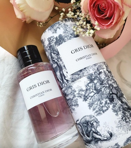 בושם יוניסקס Dior Gris Dior EDP 250ml