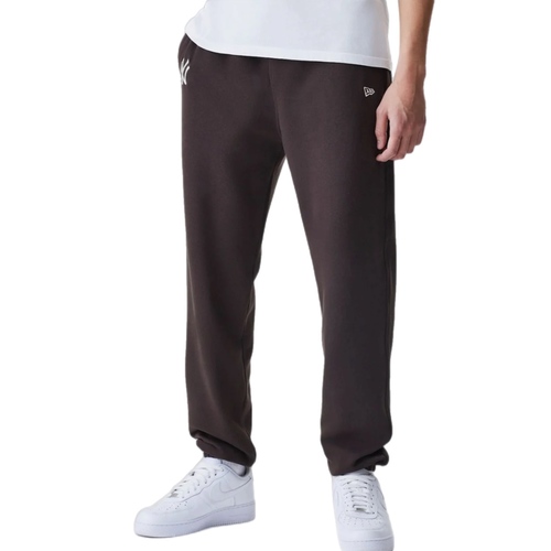 מכנס NEW ERA מידות XS-XXL לגברים בגוון חום כהה
