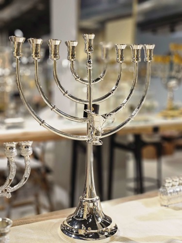 חנוכיה מוכספת מנורה 52.8