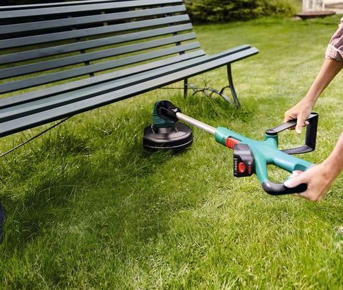 גוזם דשא נטען 18V כולל סוללת 2.5AH מבית BOSCH 