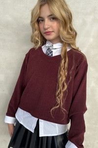 סריג צווארון V מור