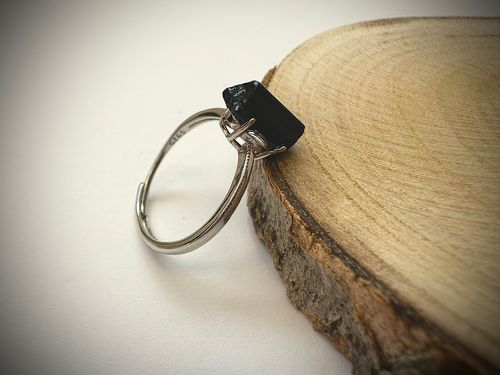 טבעת טורמלין שחור (כסף Adjustable)