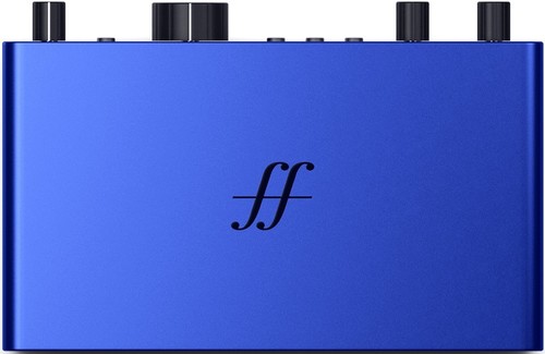 focusrite 2i2 anniversary זווית נוספת