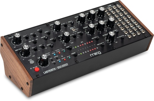 זווית נוספת moog - labyrinth semi-modular analog synthesizer