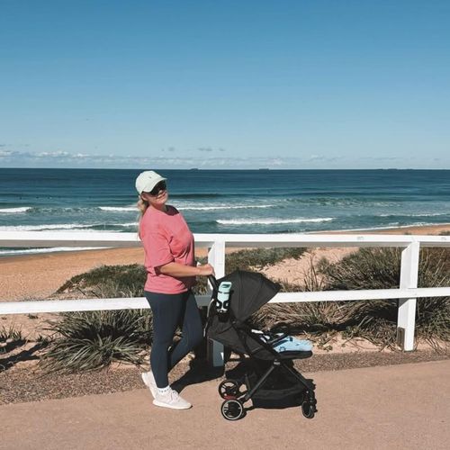 טיולון קומפקטי לתינוק Flylite קיפול אוטומטי, עליה למטוס - בז' TEAK