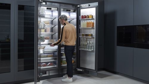 מקרר אינטגרלי ללא מקפיא  דגם SKSCR3031P שמאל