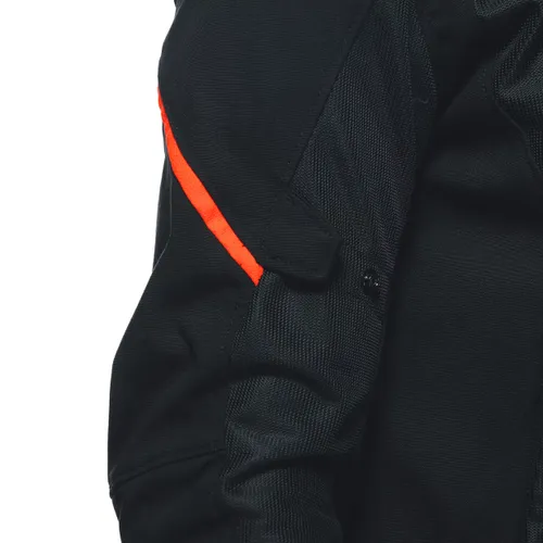 מעיל מתנפח לאופנוע SMART JACKET LS SPORT מבית DAINESE