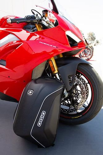 ogio-mach-5-motorcycle-bag-תיק-גב-קשיח-לרוכב-מאך-5