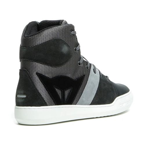 נעלי רכיבה לאופנוע YORK AIR SHOES מבית DAINESE-לוגו שחור