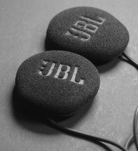 סט רמקולים ייעודיים לדיבורית  45 מ”מ JBL
