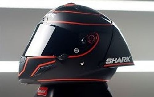 קסדה מלאה לאופנוע RACE-R PRO GP WINTER TEST מבית SHARK