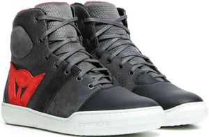 נעלי רכיבה לאופנוע YORK AIR SHOES מבית DAINESE-לוגו אדום