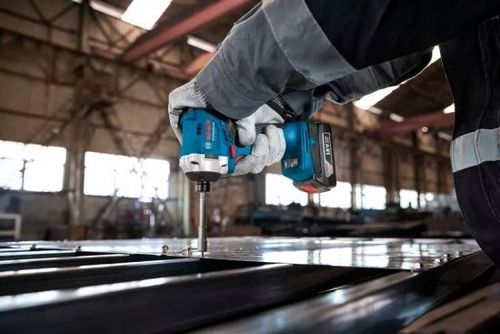 סט מברגת אימפקט + פטישון  סוללות 4AH+2AH תוצרת BOSCH אולר רב תכליתי מתנה