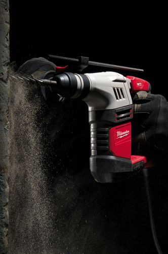 פטישון קומפקטי 20 מ