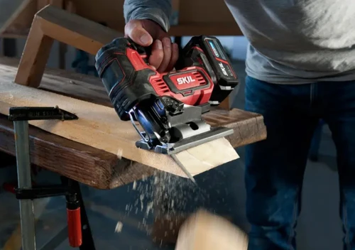 גוף מסור אנכי (ג’יקסו) נטען 20V Brushless XP + תיק נשיאה + מתנה סוללה 2.0Ah + מטען - סקיל SKIL