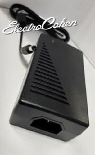 שנאי ספק כוח טרנספורמטור 15V 4A עם חיבור USB
