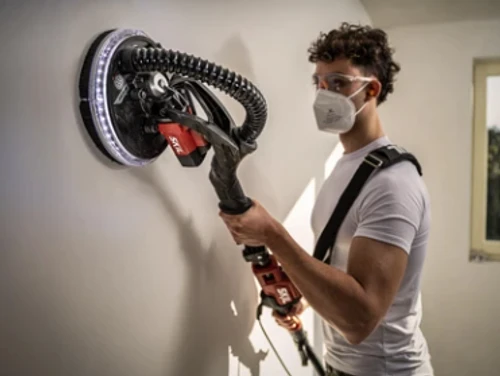 מלטשת קיר ג'ירפה חשמלית 750W עם תאורת לד 360° - סקיל SKIL