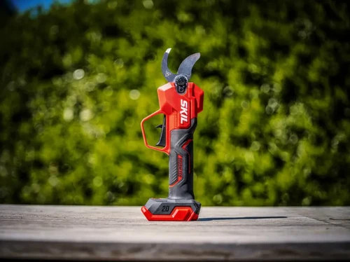 גוף מזמרה נטענת XP 20V Brushless (מספרי גיזום) לחיתוך ענפים עד קוטר 28 מ