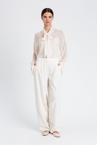 Voile shirt with sash neck