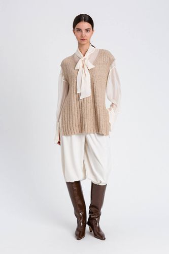 Voile shirt with sash neck