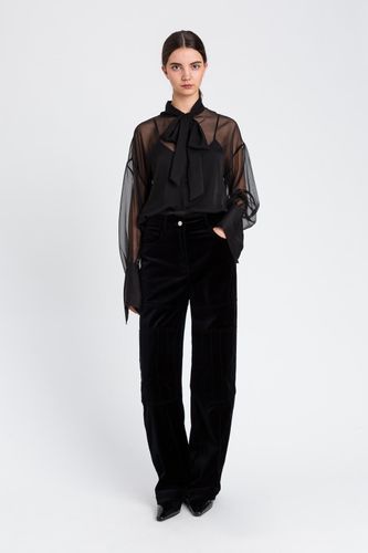 Voile shirt with sash neck