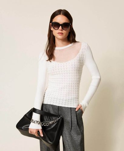 Fitted jumper with see-through yoke