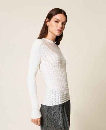 Fitted jumper with see-through yoke