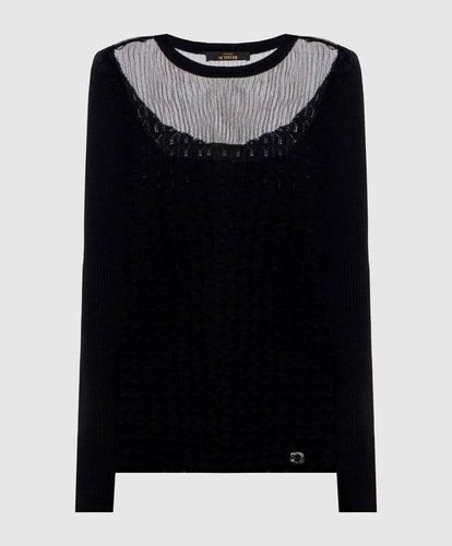 Fitted jumper with see-through yoke
