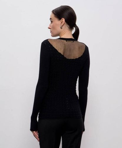 Fitted jumper with see-through yoke