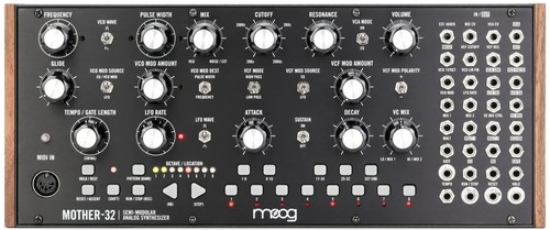 moog - mother-32 analog synthesizer