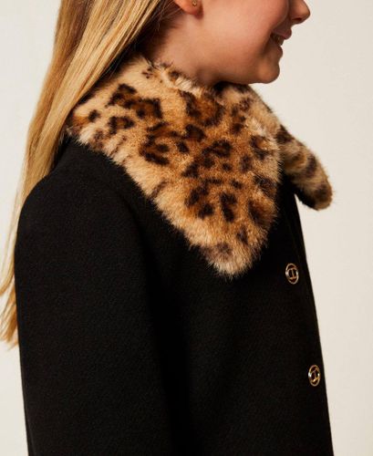 Girls' wool coat with animal print collar
