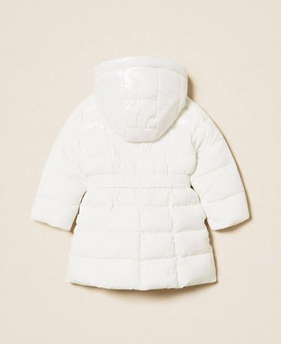 Girls' long puffer jacket with logo belt