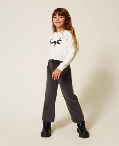 Girls' wide leg jeans with logo buttons