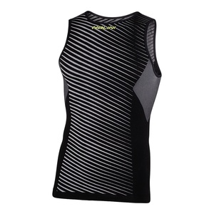 גופייה טרמית NEW SEAMLESS TANK שחורה מחממת ומנדפת