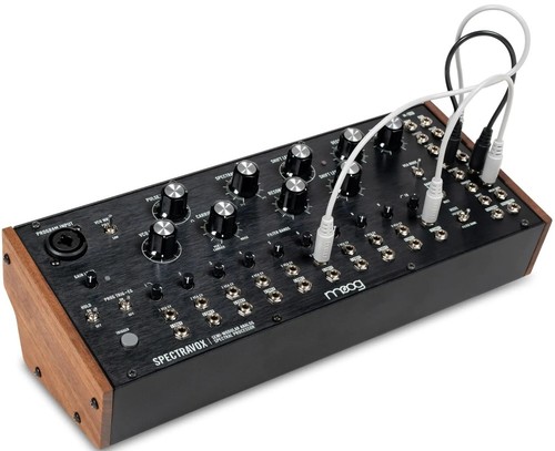 זווית נוספת moog - spectravox analog semi-modular synthesizer