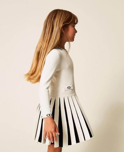 Girls' two-tone short knit dress