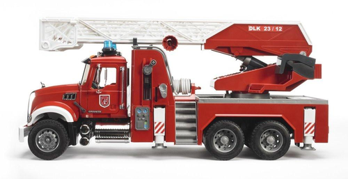 כבאית מאק MACK עם סולם, מערכת השפרצת מים ואפקטים קוליים  2