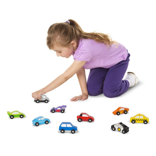 9 מכוניות עץ באריזה רב פעמית 2