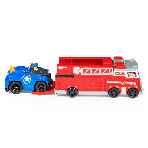 כבאית מתכת של מרשל שבתוכה חונה רכב המשטרה של צ'ייס ממפרץ ההרפתקאות  3