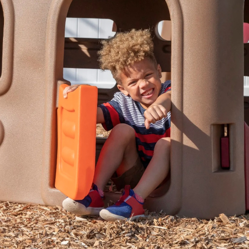 מתקן חצר עם מגלשה, 2 קומות משחק ו 2 נדנדות 7543 6