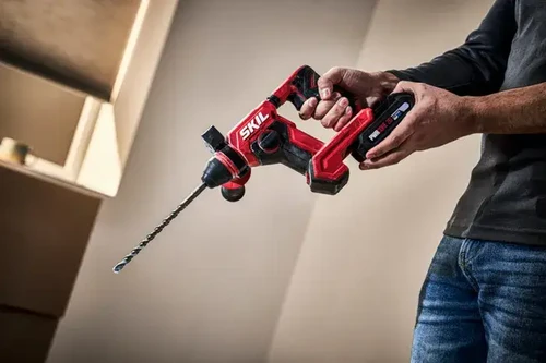 פטישון נטען 20V Brushless עם עד 18 מ