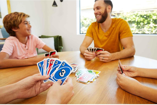 משחק קלפים אסטרטגי אונו UNO 3
