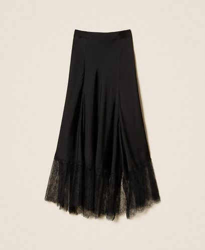 Satin midi skirt with lace