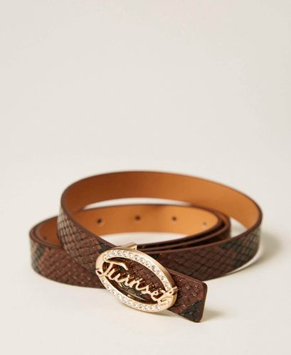 Animal print belt with buckle