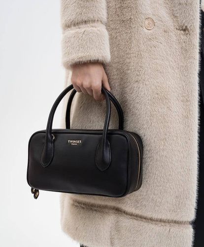 Medium bowler bag with logo