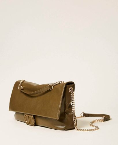 Soft shoulder bag with Oval T