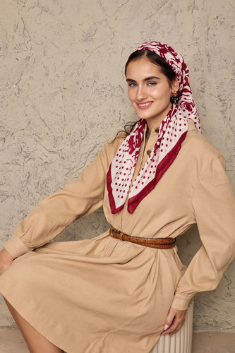 מטפחת מרובעת קטנה ורד בורדו
