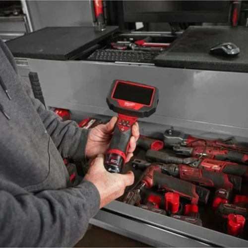 מצלמת ציר גמיש נטענת מילווקי 12V
